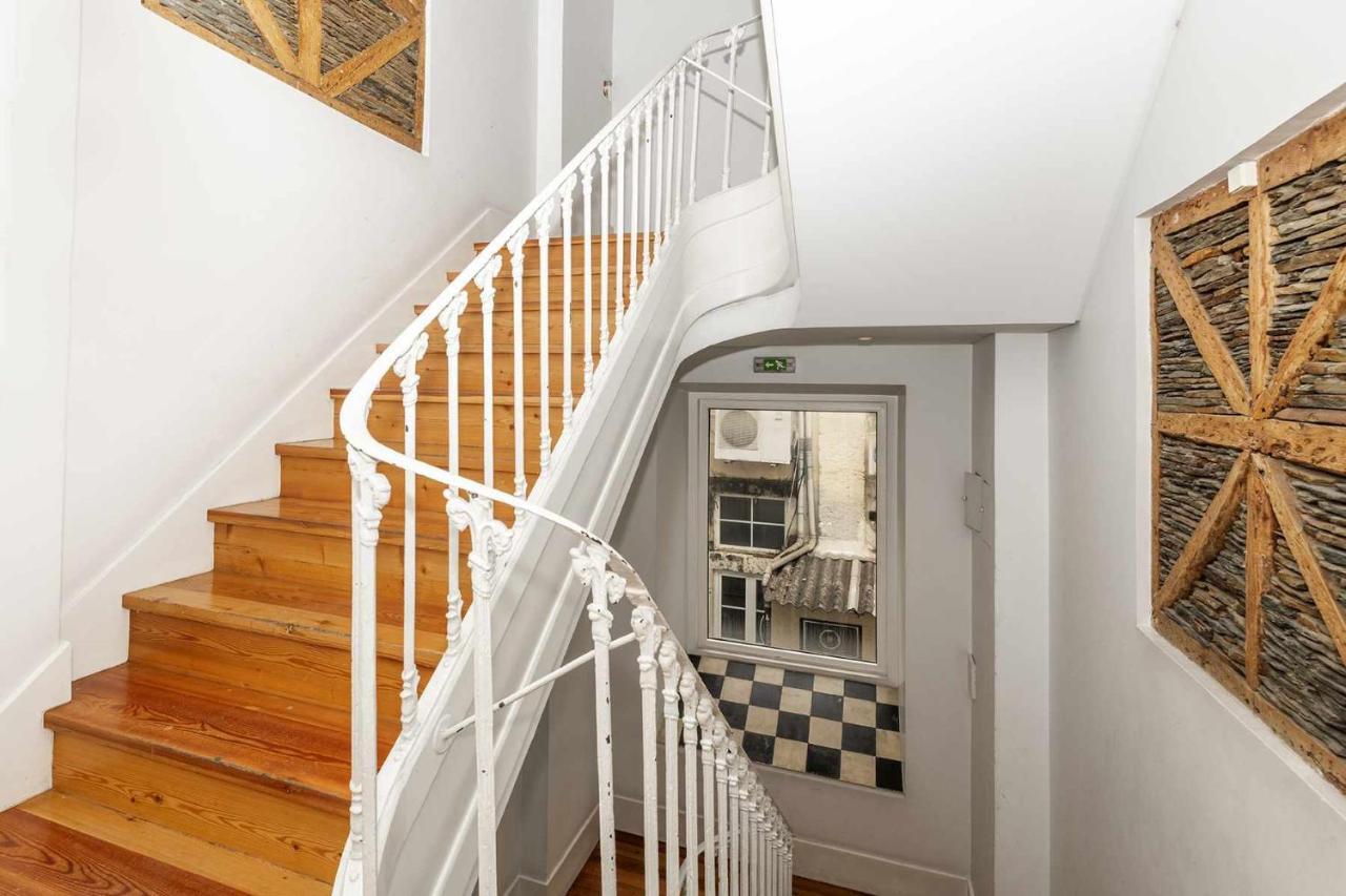 ליסבון Pombalino Design Apartment Em Baixachiado מראה חיצוני תמונה
